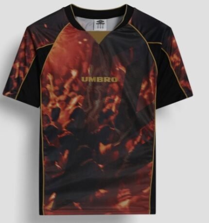 Umbro Panelled Raglan Shirt